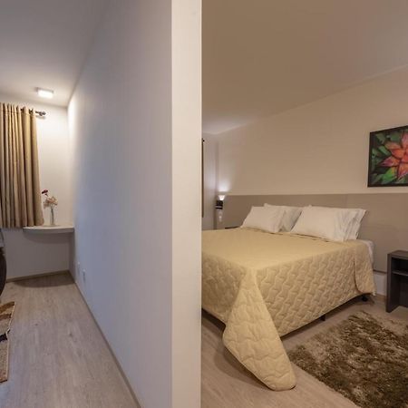 Via Garden Varginha Hotel Εξωτερικό φωτογραφία